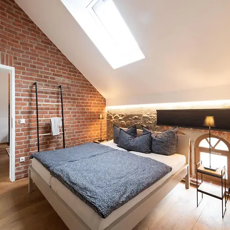 Stilvolles Wellnes-refugium Mit Privatsauna, Whirlwanne & Kamin Im Historischen Gut Apartman