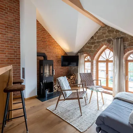 Stilvolles Wellnes-refugium Mit Privatsauna, Whirlwanne & Kamin Im Historischen Gut Großharthau