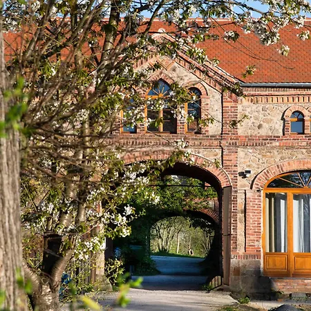 Apartman Stilvolles Wellnes-refugium Mit Privatsauna, Whirlwanne & Kamin Im Historischen Gut *