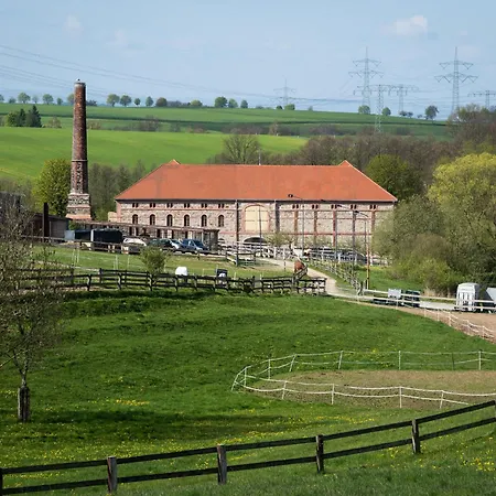 Stilvolles Wellnes-refugium Mit Privatsauna, Whirlwanne & Kamin Im Historischen Gut