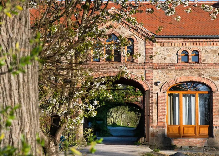 Hexenburgbeidresden Architektenwohnung Mit Privatsauna, Whirlwanne, Kaminofen Und Noch Viel Mehr Appartamento Großharthau